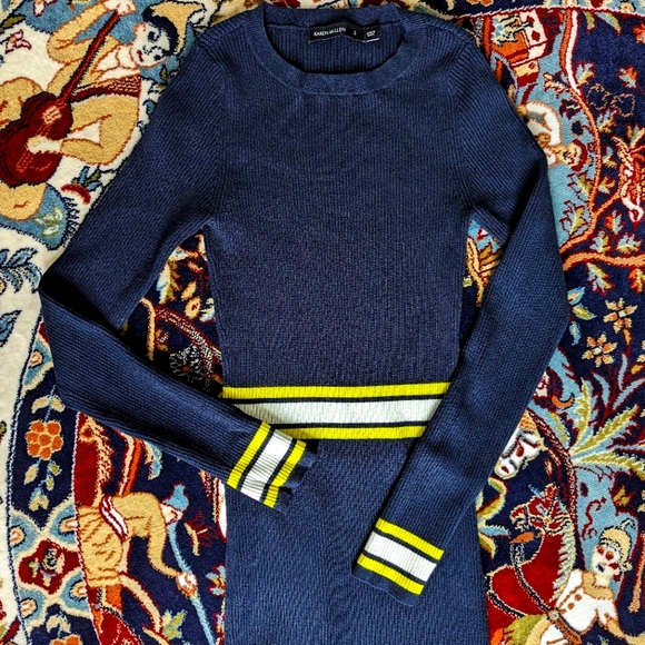 Karen Miller Frill Hem Long Sleeved Dress - Picture 6 of 6